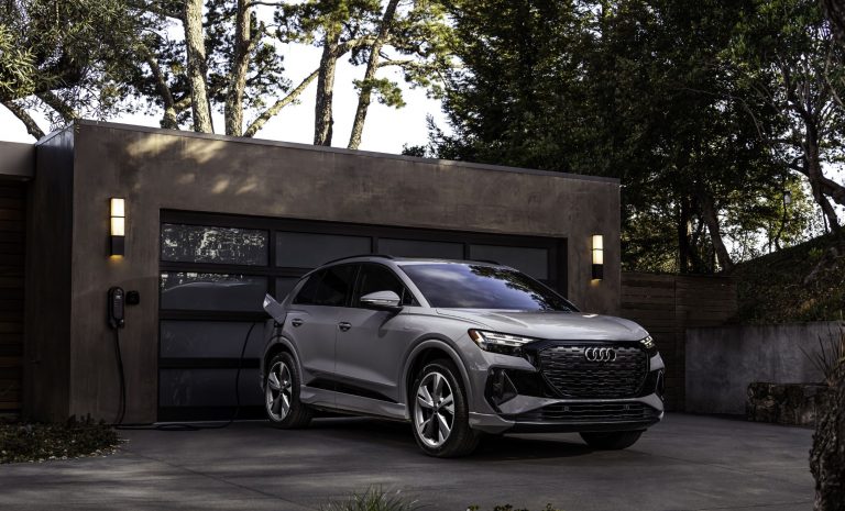 Audi 2023 Audi Q4 e-tron