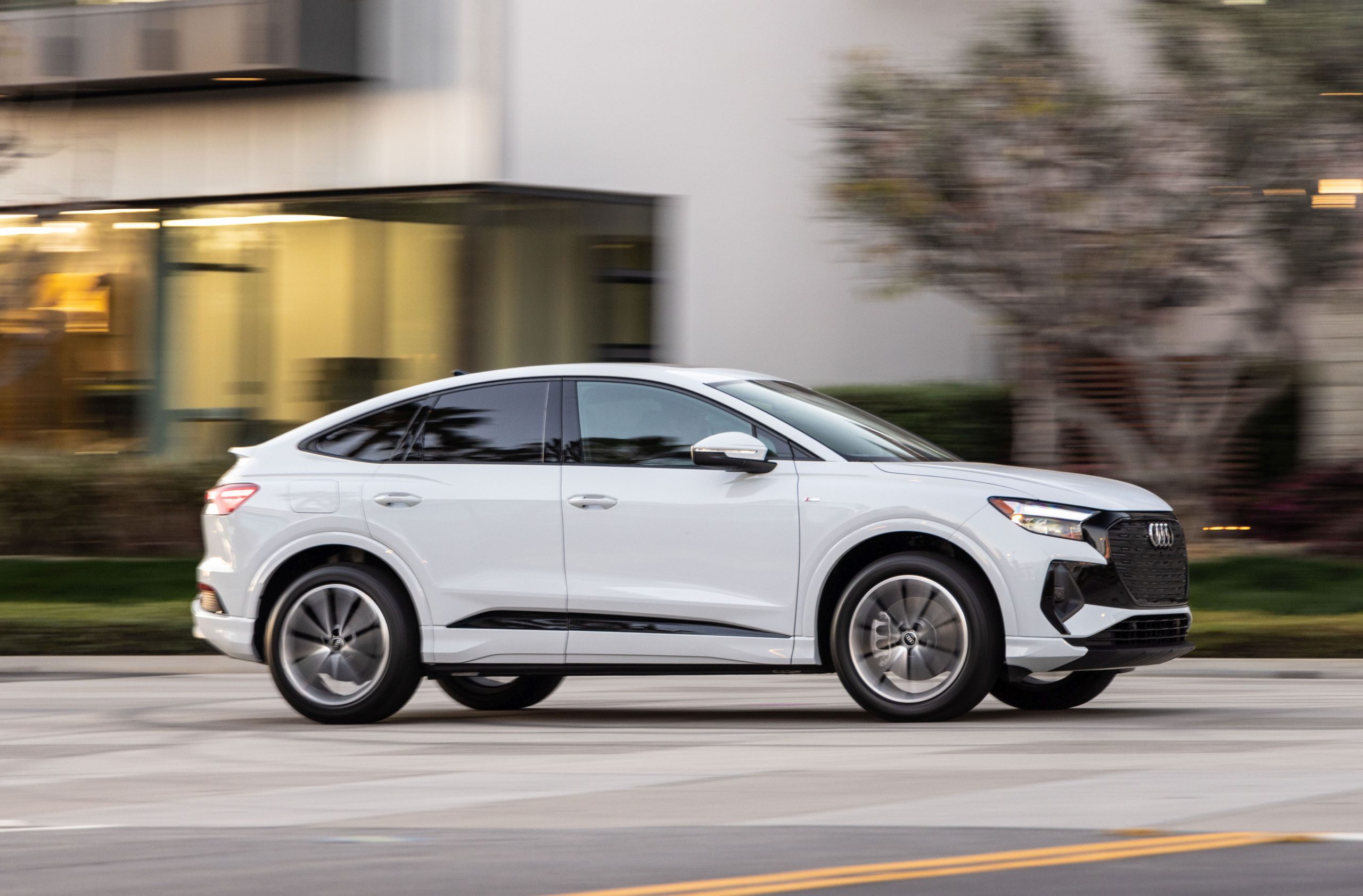 Audi 2023 Audi Q4 Sportback e-tron