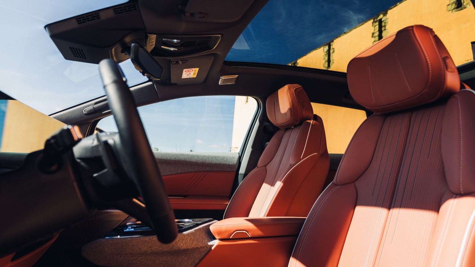 Cadillac OPTIQ 500 E4 galeri görseli