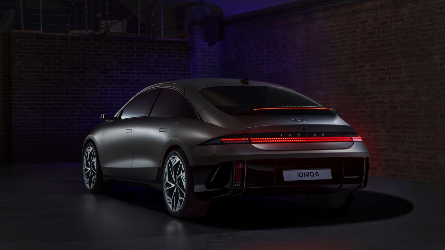 Hyundai IONIQ 6 Standard Range 2WD galeri görseli