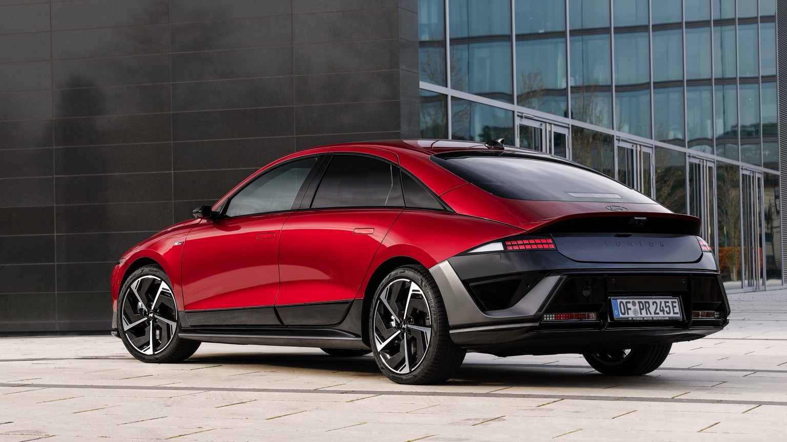 Hyundai IONIQ 6 63 kWh RWD galeri görseli
