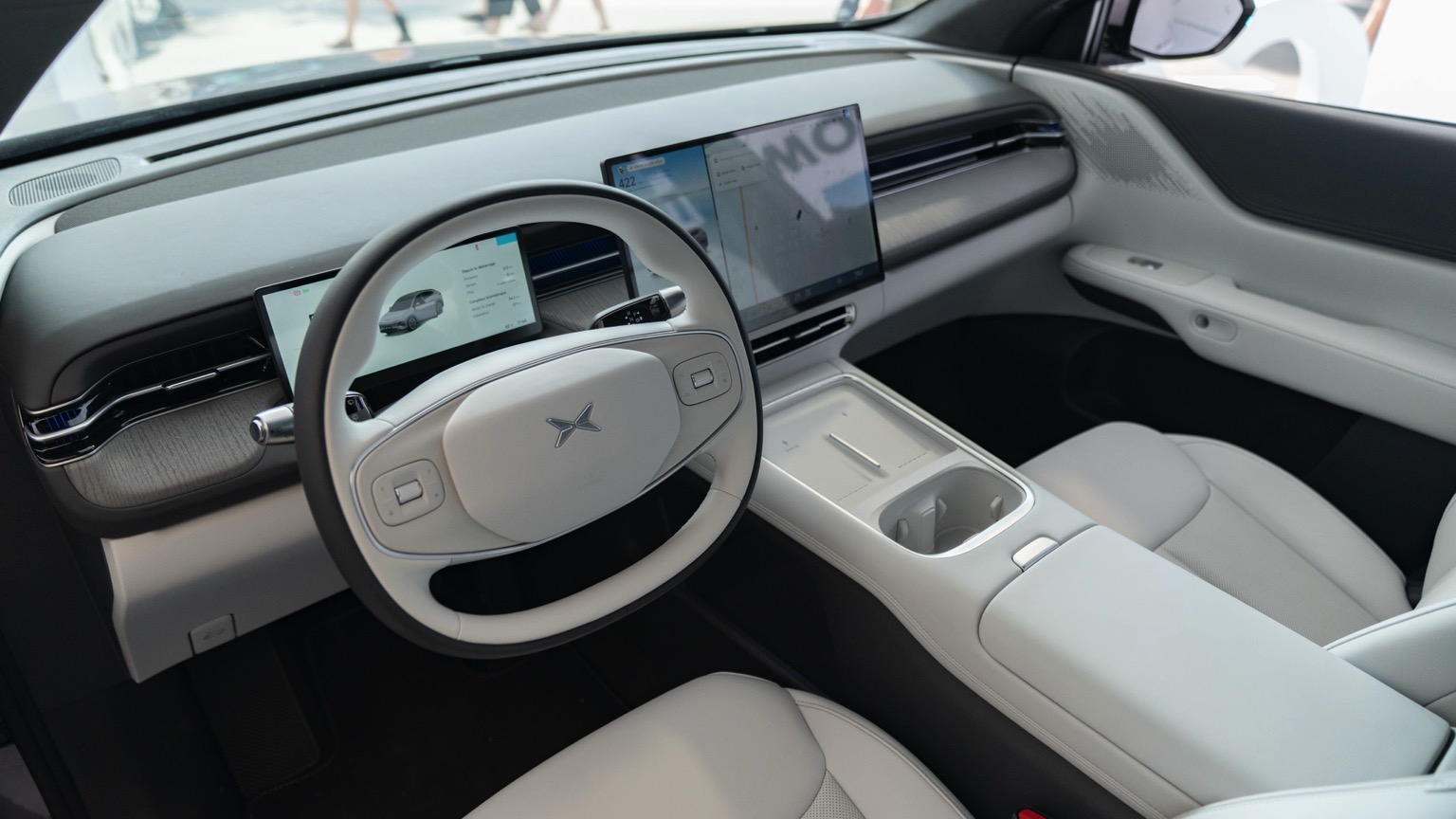 Toyota bZ4X Touring FWD 74.7 kWh galeri görseli