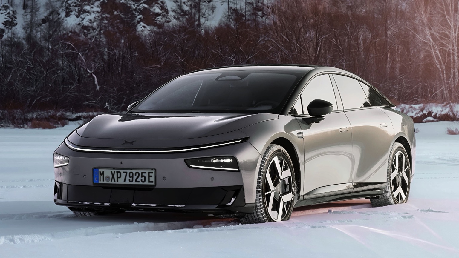 XPENG P7+ AWD Performance galeri görseli