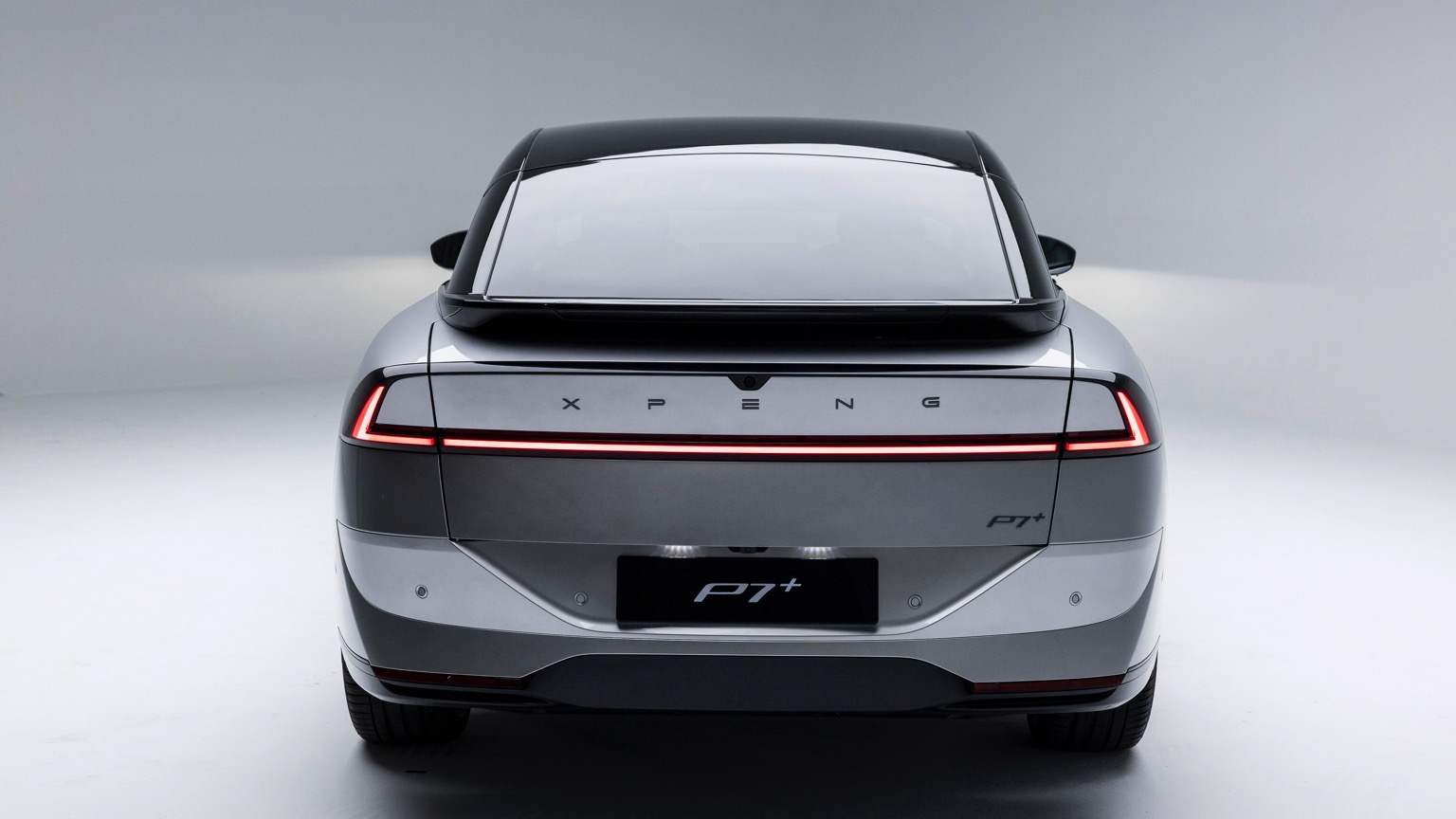 XPENG P7+ AWD Performance galeri görseli