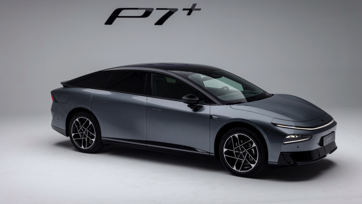 XPENG P7+ RWD Standard Range galeri görseli